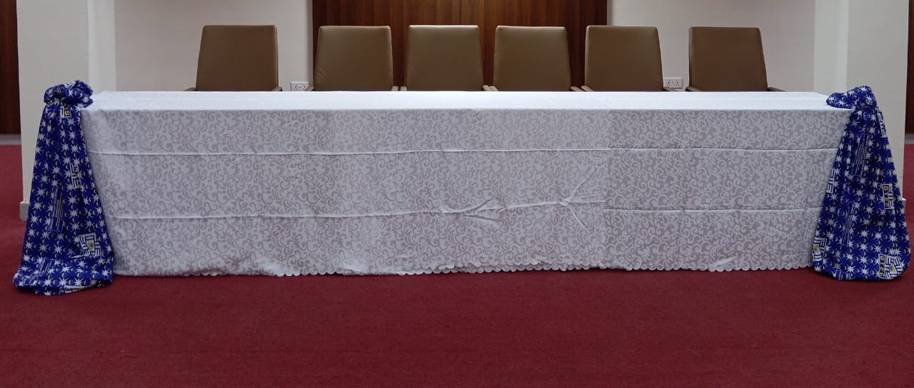 Table with Cloth